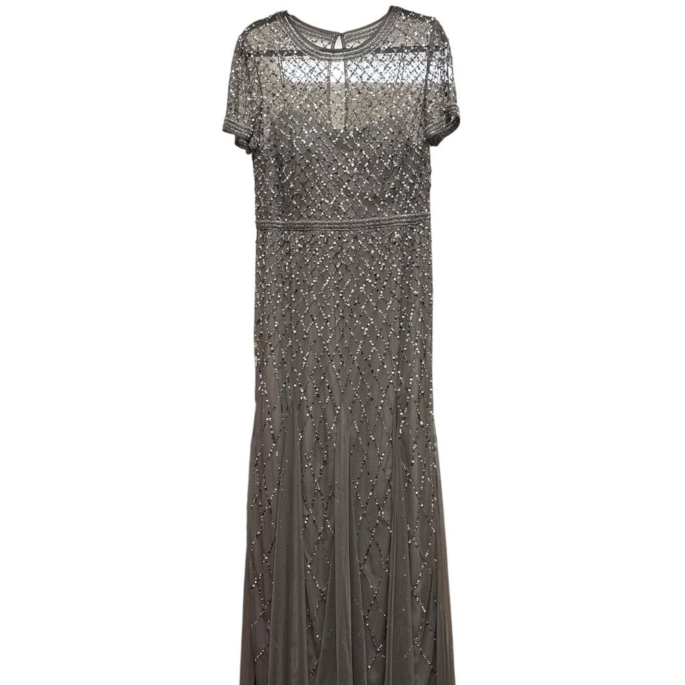 Adrianna Papell Beaded Mesh Evening Gown Gray Size 4 Formal Dress